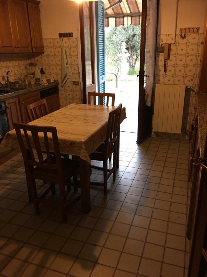 Casa Degli Zii Appartamento Letizia Luni Εξωτερικό φωτογραφία