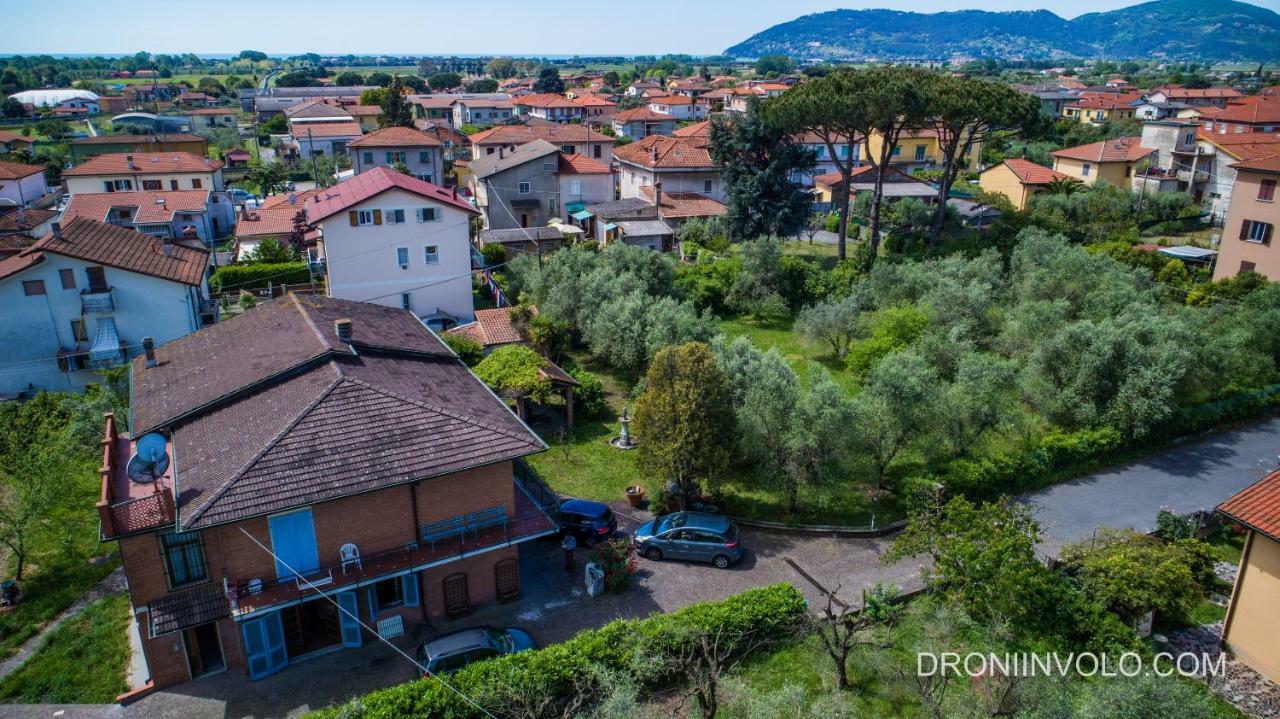 Casa Degli Zii Appartamento Letizia Luni Εξωτερικό φωτογραφία