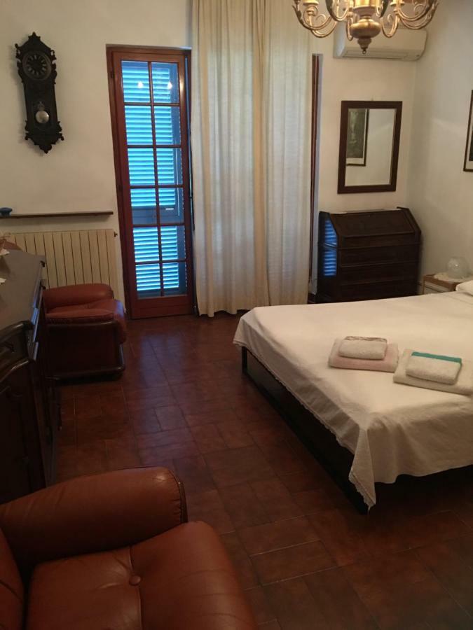Casa Degli Zii Appartamento Letizia Luni Εξωτερικό φωτογραφία
